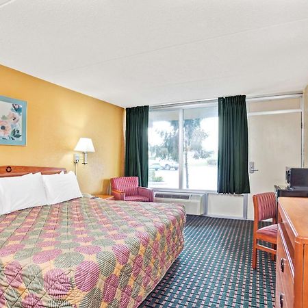 Days Inn By Wyndham Clarksville Tn Eksteriør billede