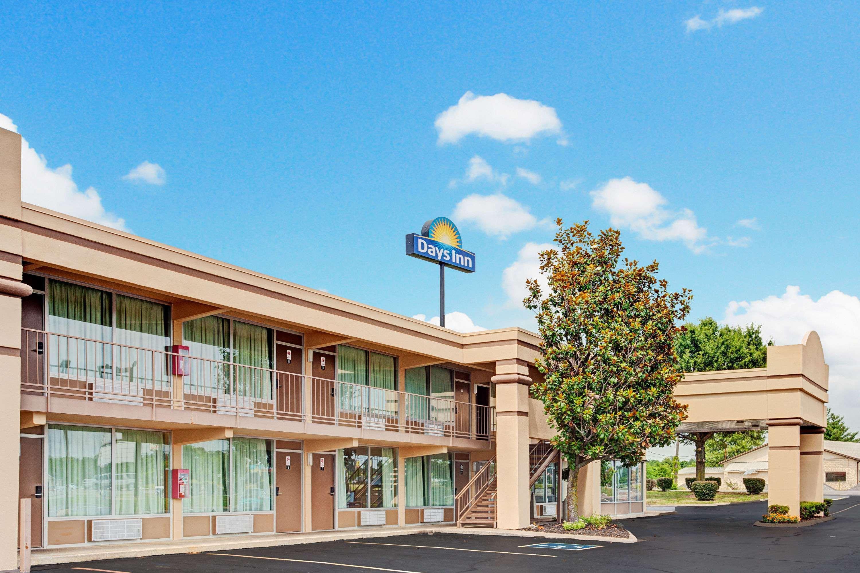 Days Inn By Wyndham Clarksville Tn Eksteriør billede