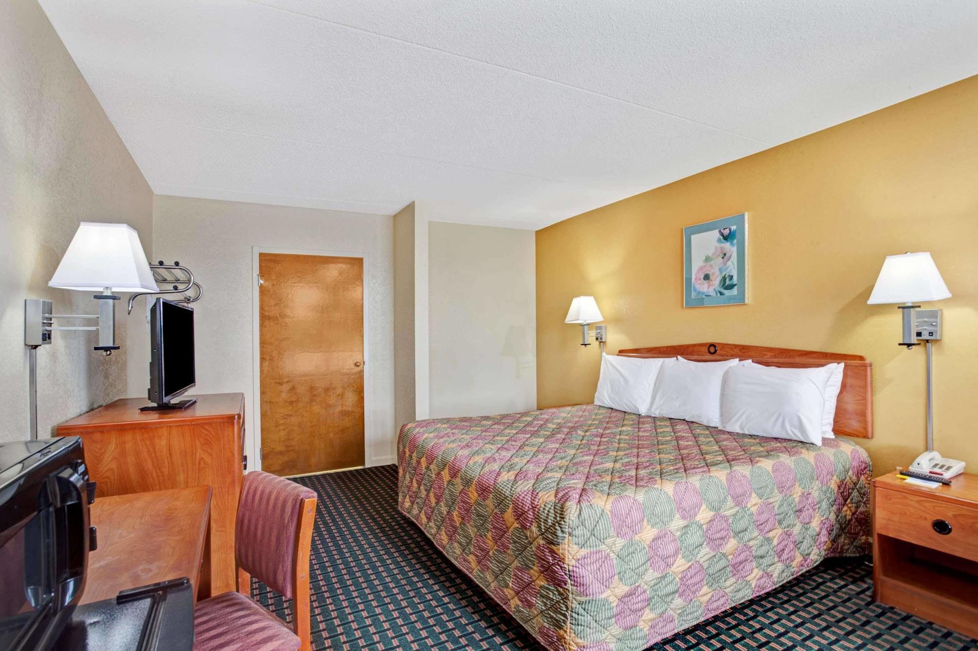 Days Inn By Wyndham Clarksville Tn Eksteriør billede